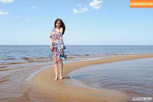 ShowyBeauty photo #1031