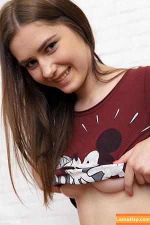 ShowyBeauty photo #1444