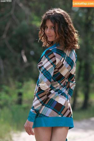 ShowyBeauty photo #1632