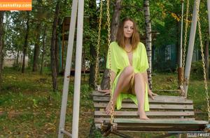 ShowyBeauty photo #2666