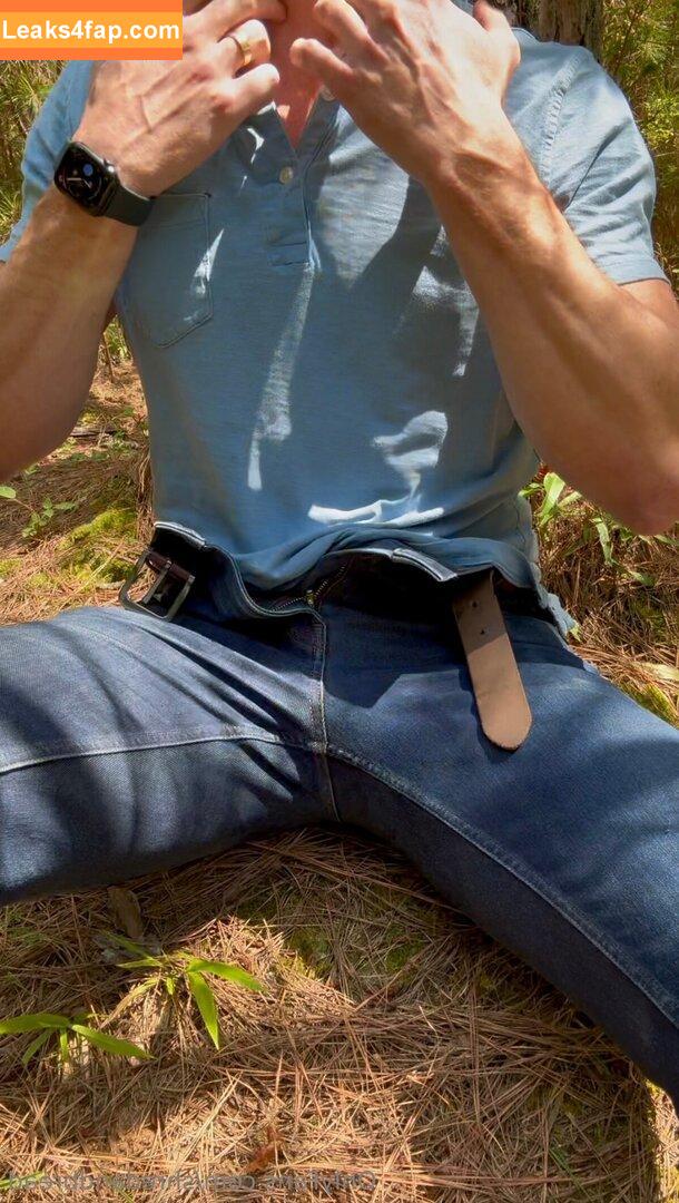 shredandbread /  leaked photo photo #0009