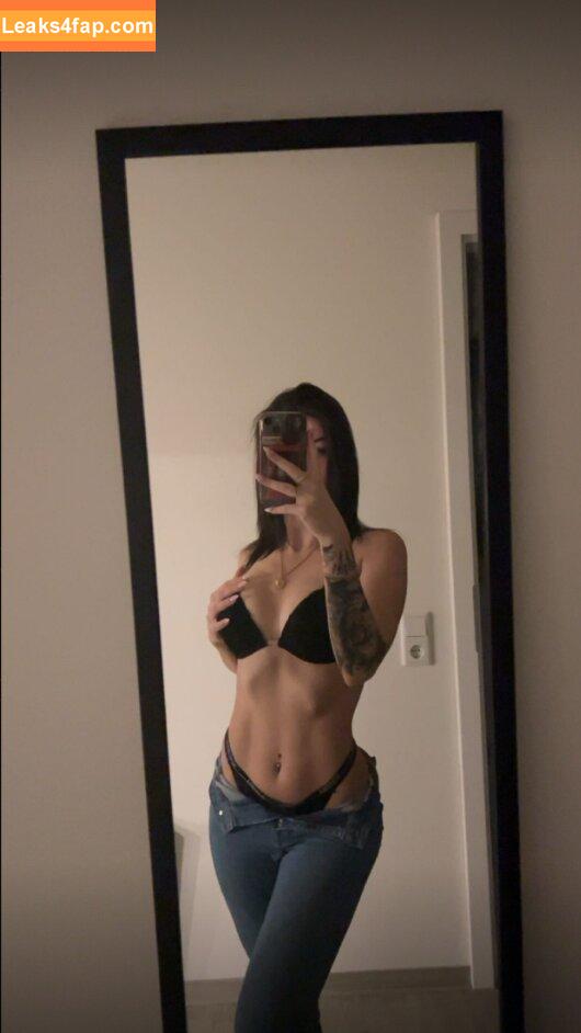 shredmary /  leaked photo photo #0005