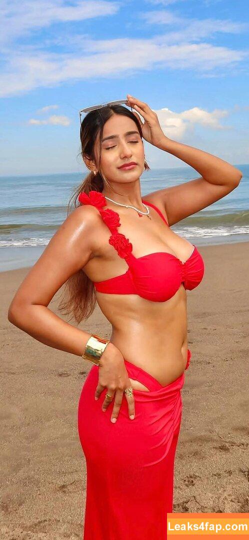 Shubhna Agarwal / shubhnagrwal слитое фото фото #0054