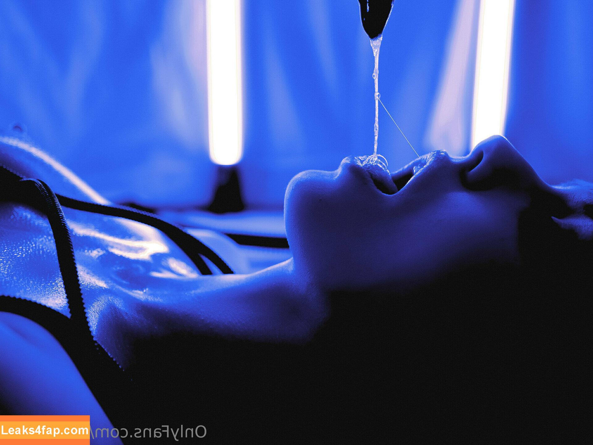 Sia Siberia / https: / sia_siberia / sia_siberia.jpeg leaked photo photo #1335