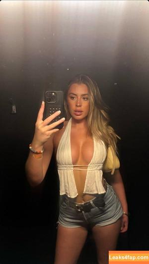 Sian Owen photo #0184