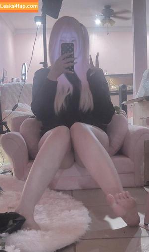 sickndcute photo #0037