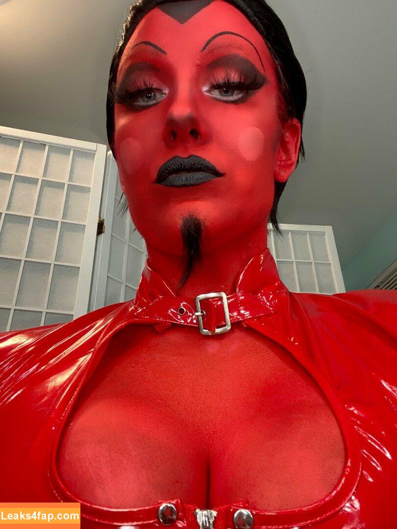 Sienna Day / Allysin Kay / adayinsienna / https: / siennamaegomez leaked photo photo #0098