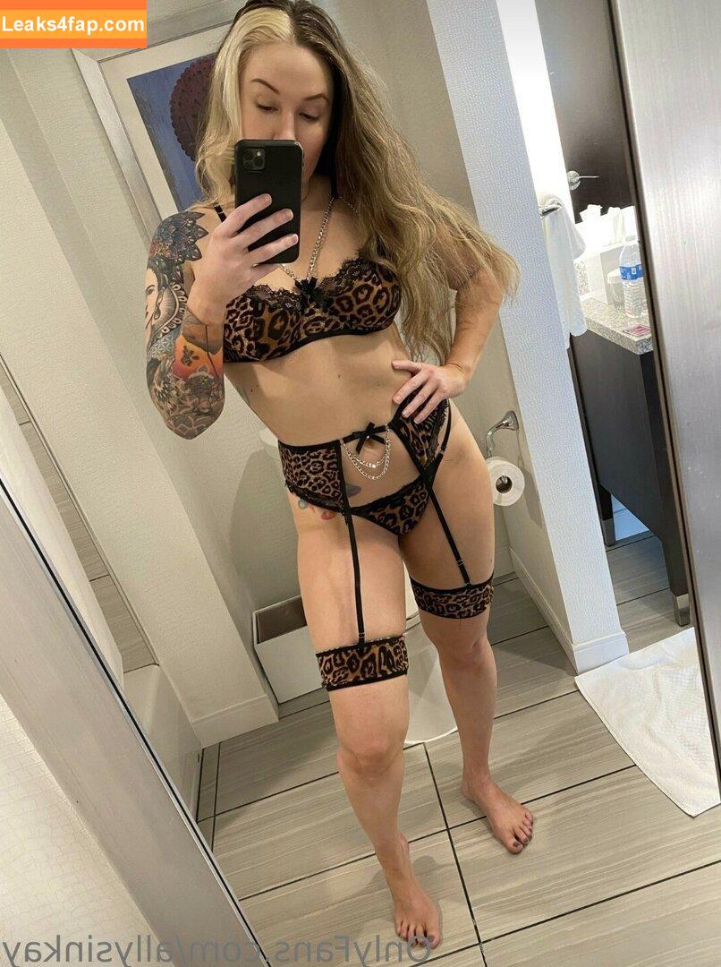 Sienna Day / Allysin Kay / adayinsienna / https: / siennamaegomez leaked photo photo #0143