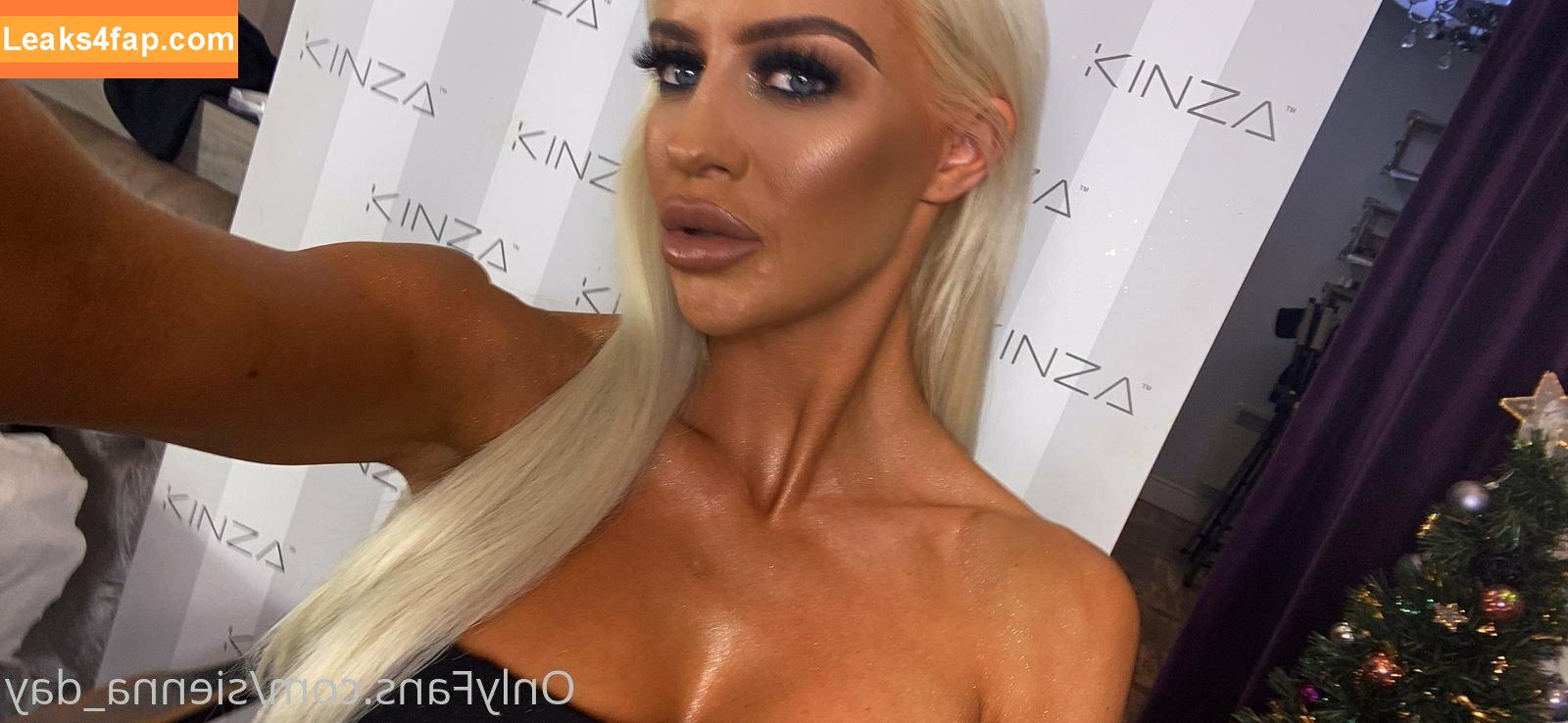 Sienna Day / Allysin Kay / adayinsienna / https: / siennamaegomez leaked photo photo #0282