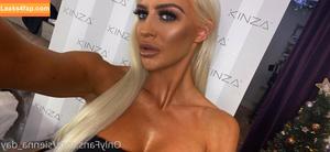 Sienna Day photo #0282