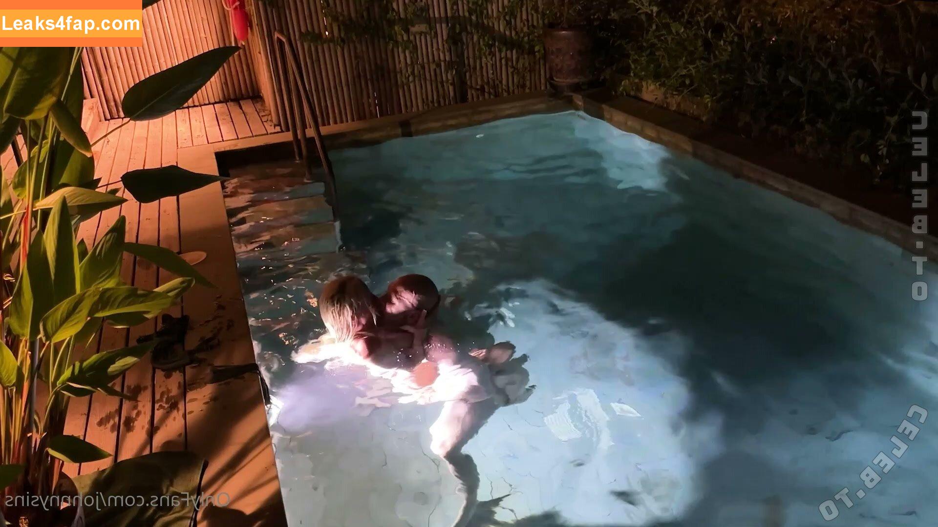 Sienna Day / Allysin Kay / adayinsienna / https: / siennamaegomez leaked photo photo #1044