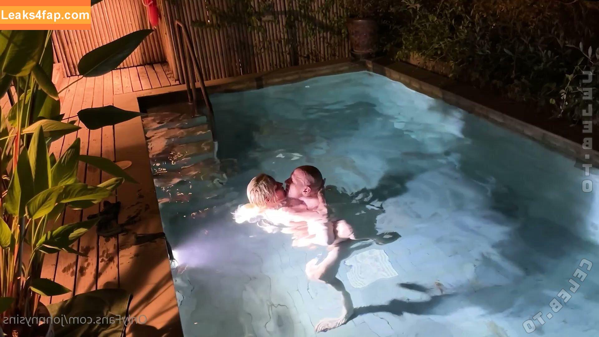 Sienna Day / Allysin Kay / adayinsienna / https: / siennamaegomez leaked photo photo #1046