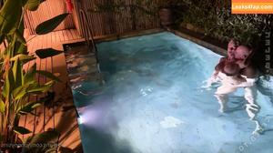 Sienna Day photo #1051