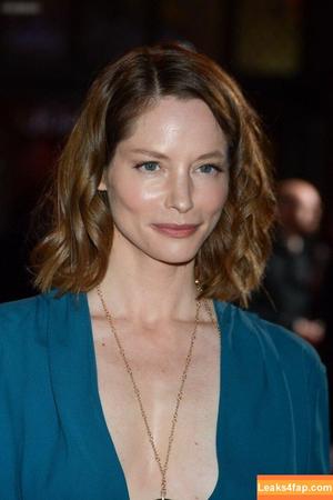 Sienna Guillory photo #0028