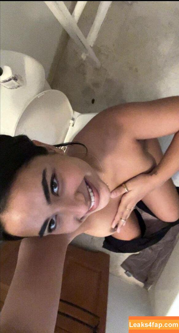 Sienna Mae Gomez / sienna_mae / siennamaegomez leaked photo photo #0152