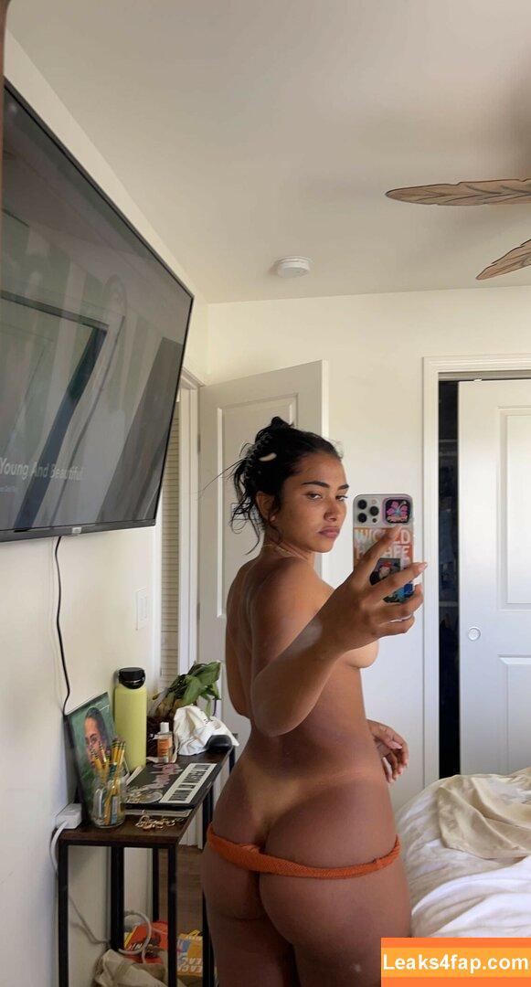 Sienna Mae Gomez / sienna_mae / siennamaegomez leaked photo photo #0155