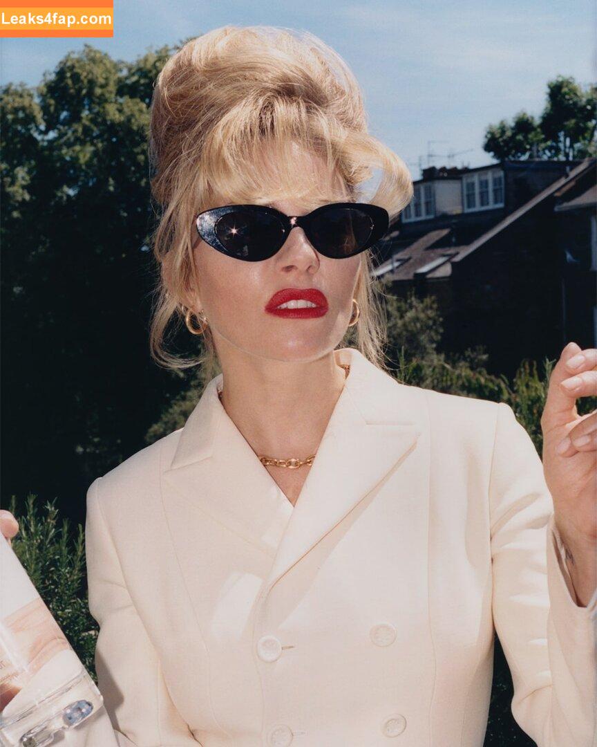 Sienna Miller / siennamillerfree / siennaonline / siennathing leaked photo photo #0023