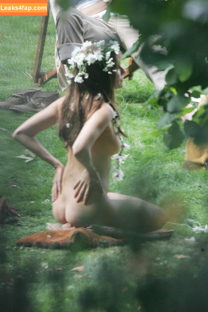 Sienna Miller / siennamillerfree / siennaonline / siennathing leaked photo photo #0035