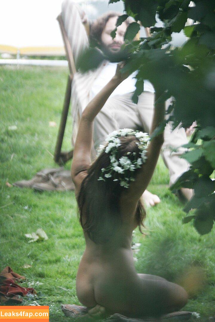 Sienna Miller / siennamillerfree / siennaonline / siennathing leaked photo photo #0038
