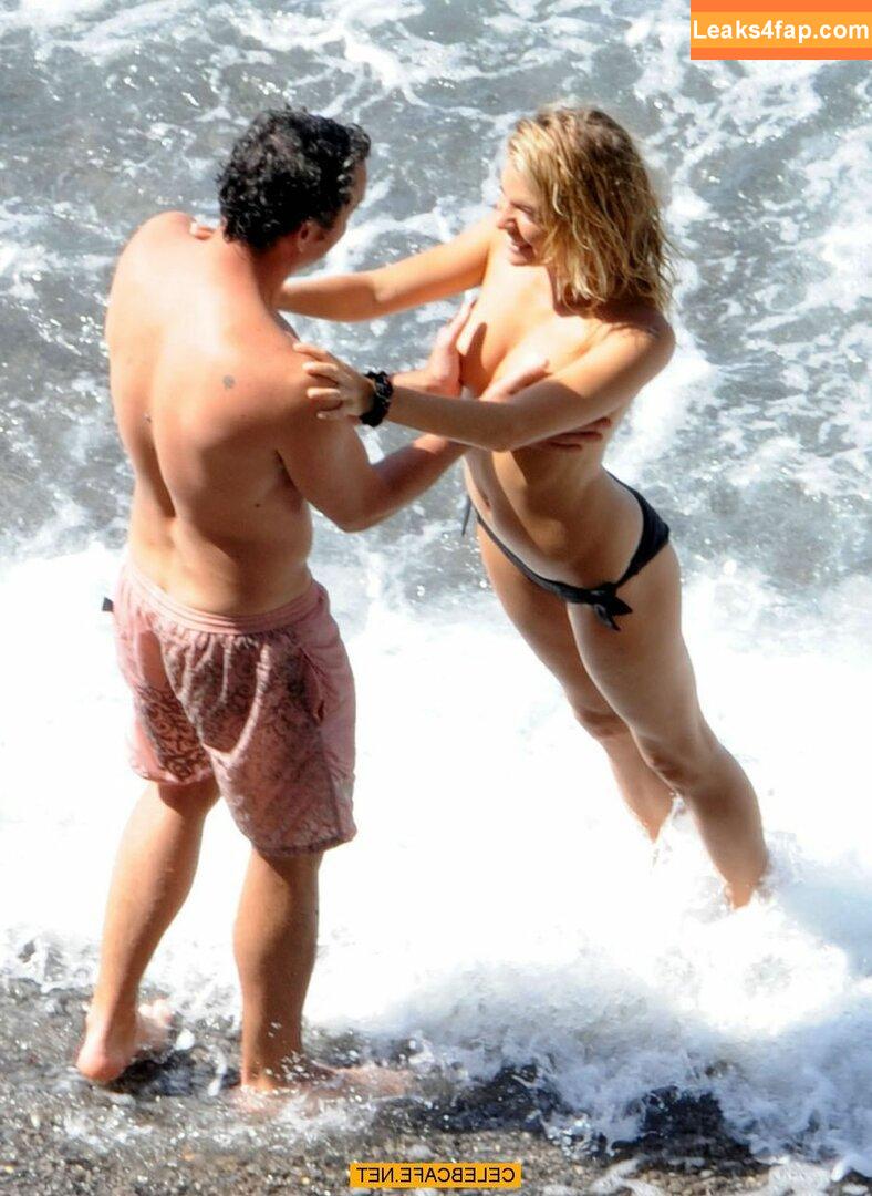 Sienna Miller / siennamillerfree / siennaonline / siennathing leaked photo photo #0056