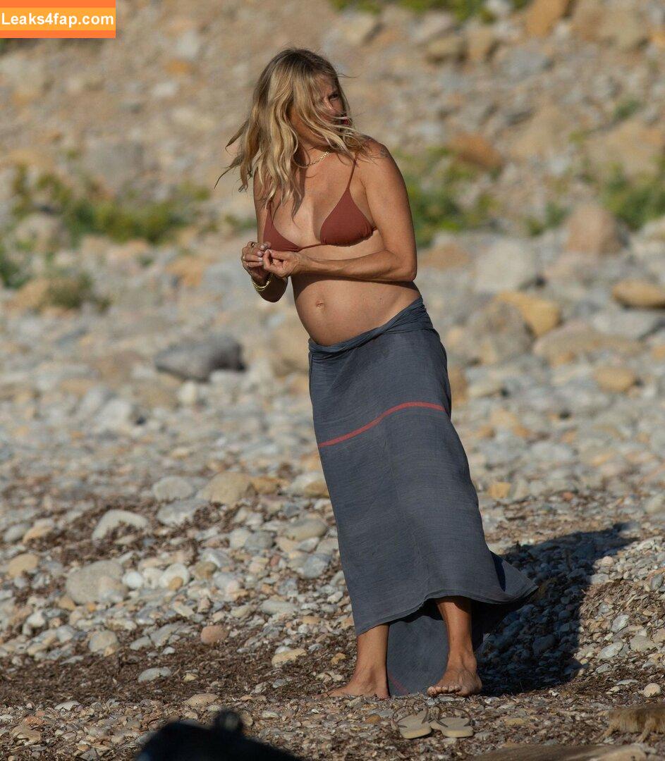 Sienna Miller / siennamillerfree / siennaonline / siennathing leaked photo photo #0072