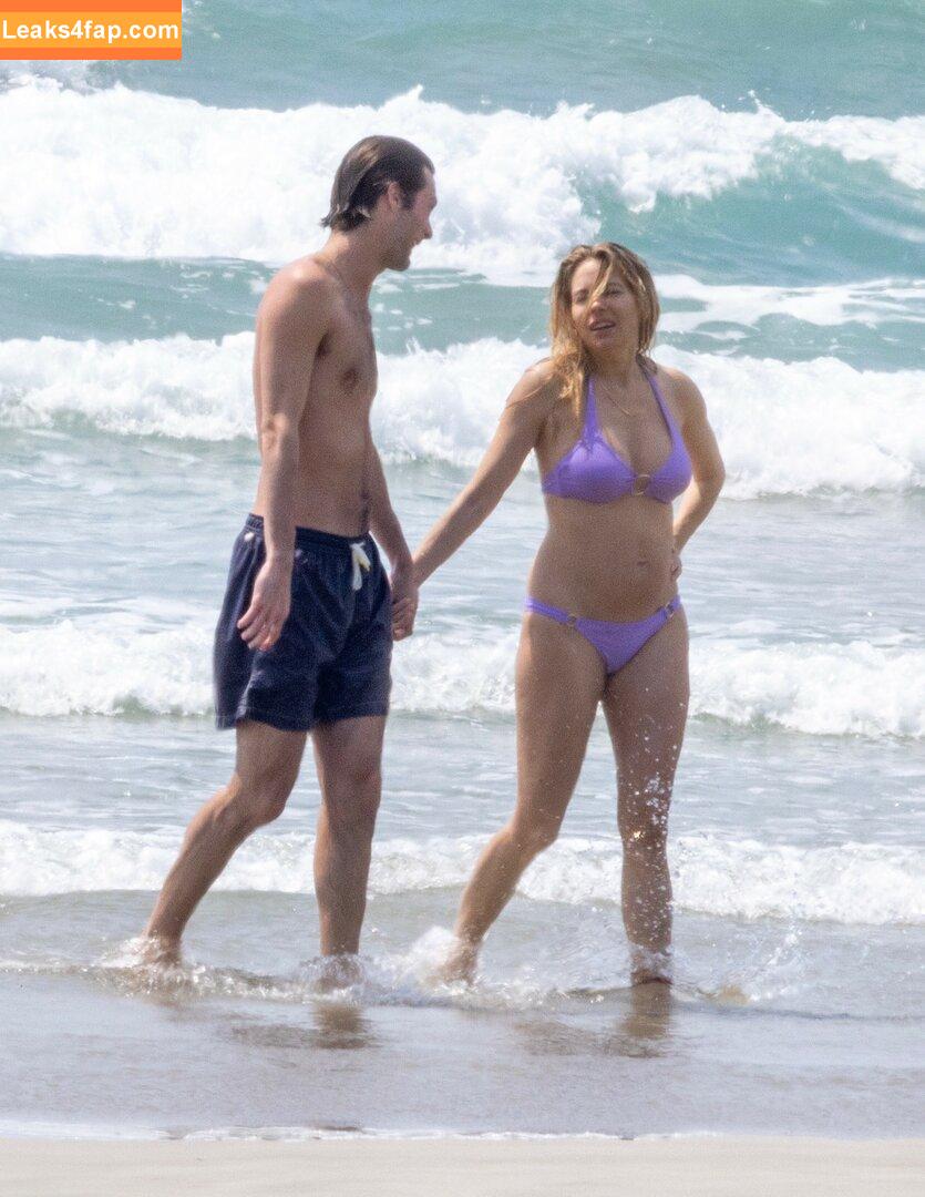 Sienna Miller / siennamillerfree / siennaonline / siennathing leaked photo photo #0092