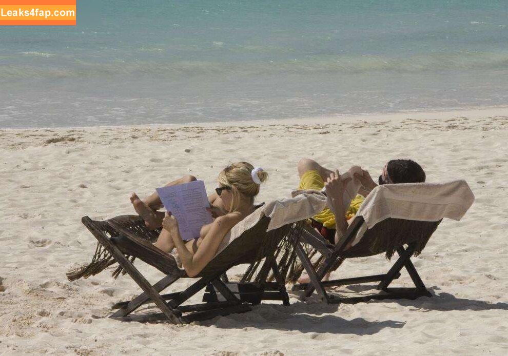 Sienna Miller / siennamillerfree / siennaonline / siennathing leaked photo photo #0193