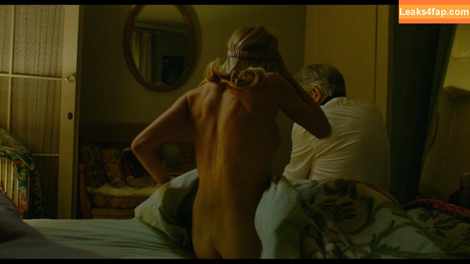 Sienna Miller / siennaonline / siennathing leaked photo photo #0450