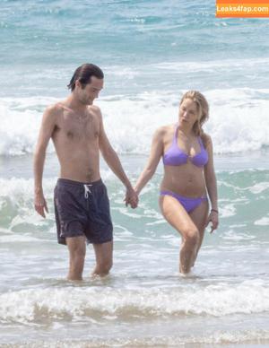 Sienna Miller photo #0105