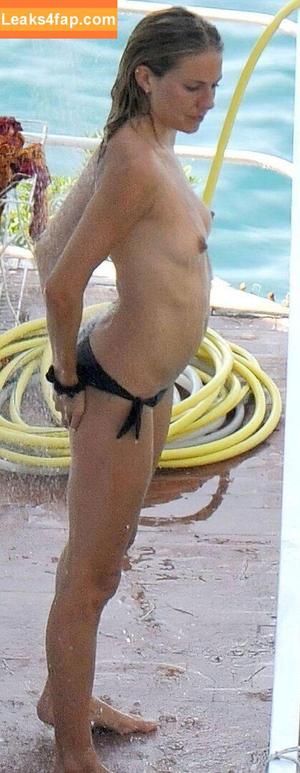 Sienna Miller photo #0170