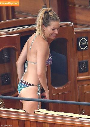 Sienna Miller photo #0181