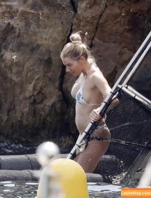 Sienna Miller photo #0200