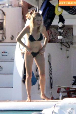 Sienna Miller photo #0400