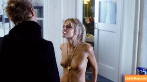 Sienna Miller photo #0452