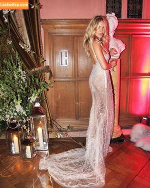 Sienna Miller photo #0474