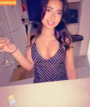 Sienna Sidhu photo #0017