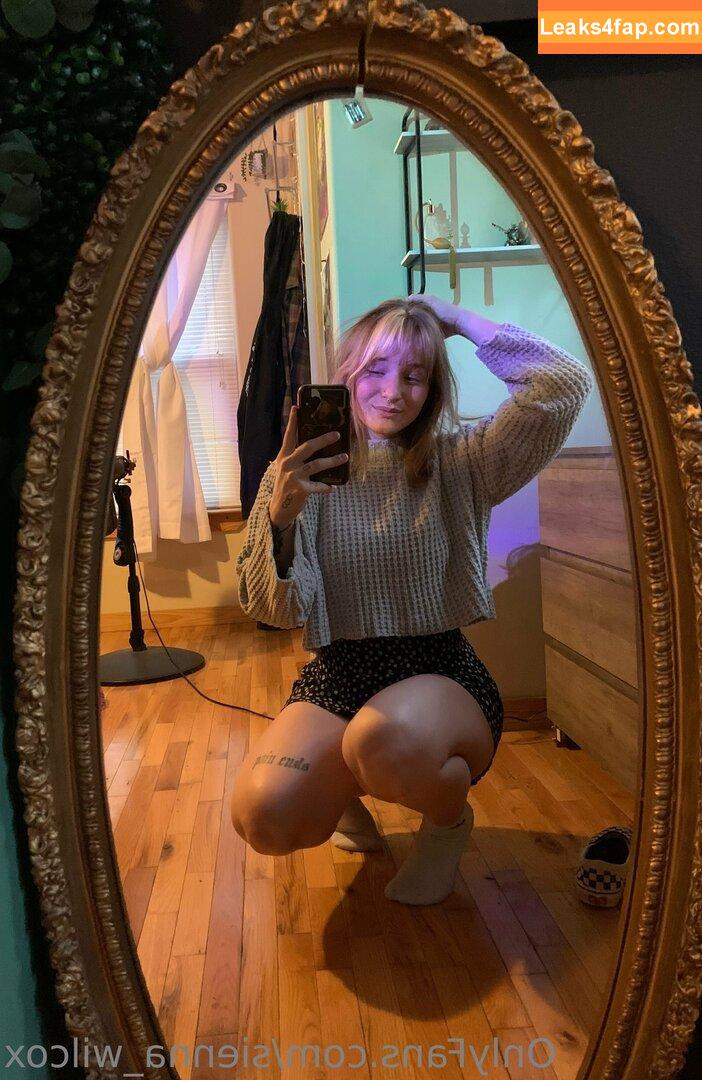 sienna_wilcox /  leaked photo photo #0001