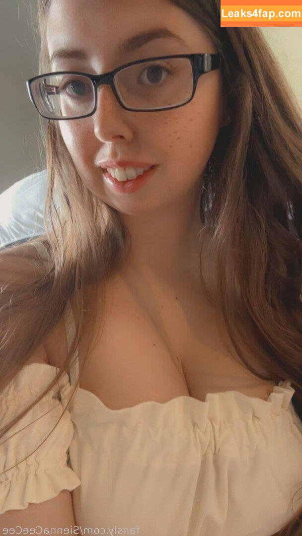 SiennaCeeCee / sienna_ceecee слитое фото фото #0048