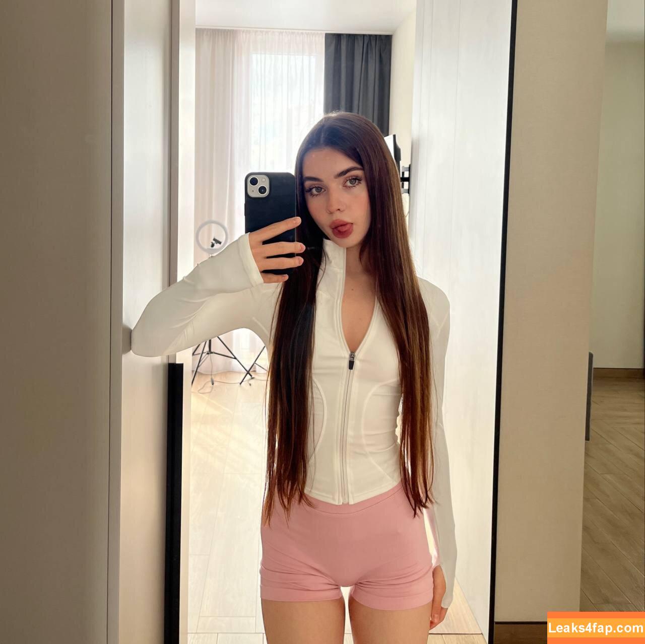 sighttttt / Vladlena leaked photo photo #0042