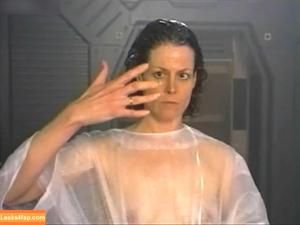 Sigourney Weaver photo #0092