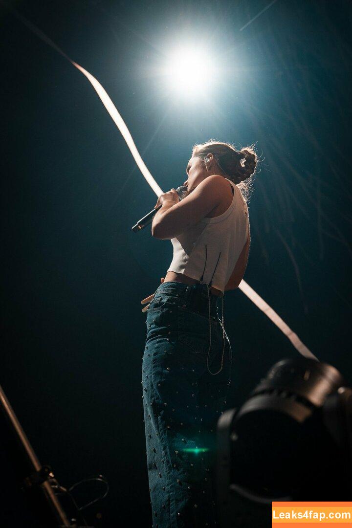 Sigrid / Sigrid Solbakk Raabe / thisissigrid leaked photo photo #0014
