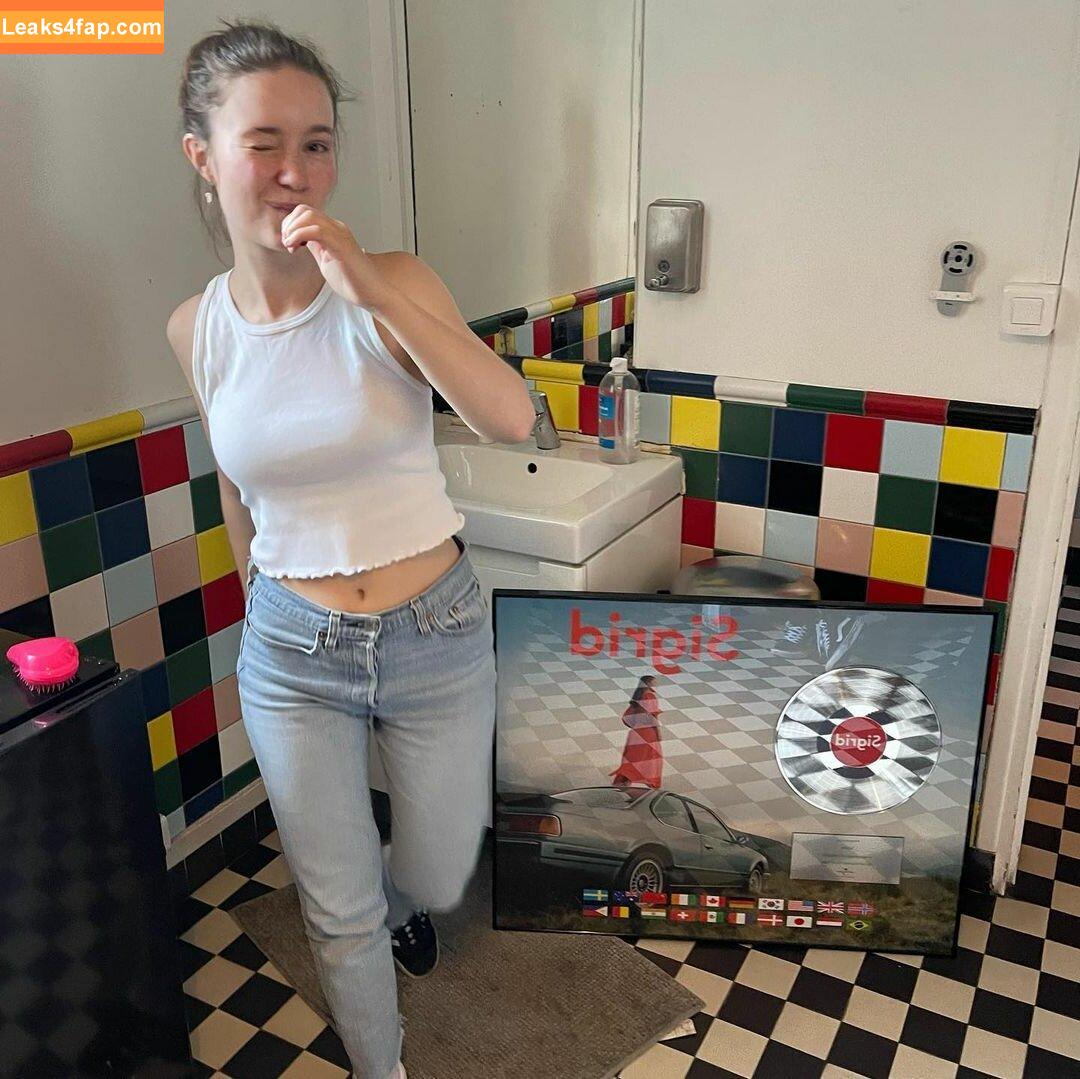 Sigrid / Sigrid Solbakk Raabe / thisissigrid leaked photo photo #0025