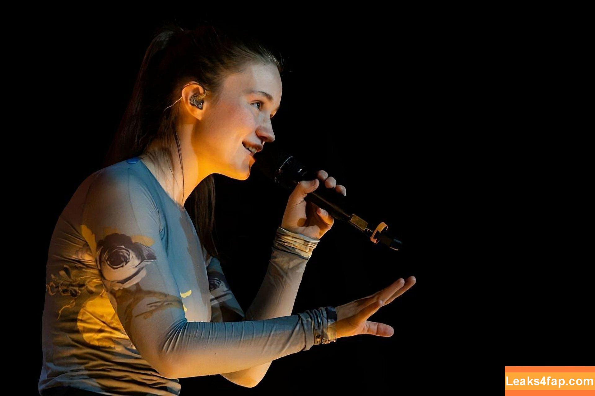 Sigrid / Sigrid Solbakk Raabe / thisissigrid leaked photo photo #0037