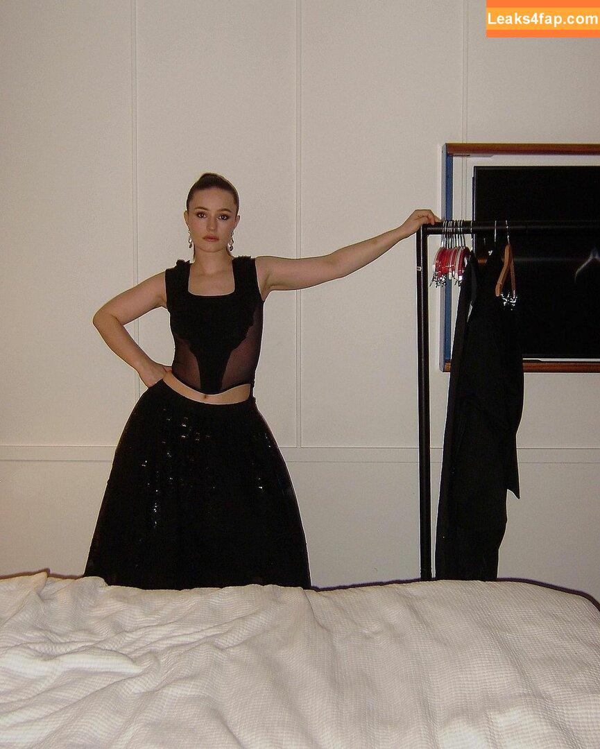 Sigrid / Sigrid Solbakk Raabe / thisissigrid leaked photo photo #0173