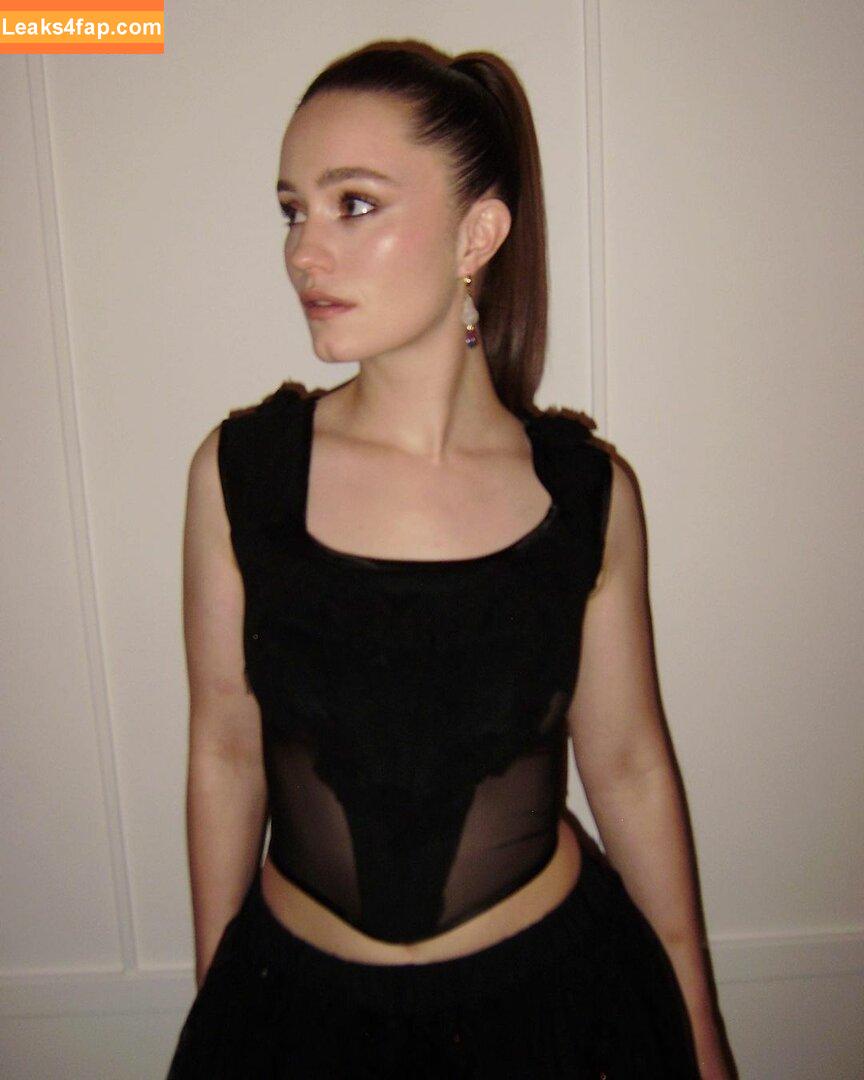 Sigrid / Sigrid Solbakk Raabe / thisissigrid leaked photo photo #0181