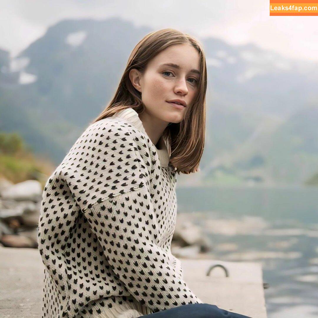 Sigrid / Sigrid Solbakk Raabe / thisissigrid leaked photo photo #0315