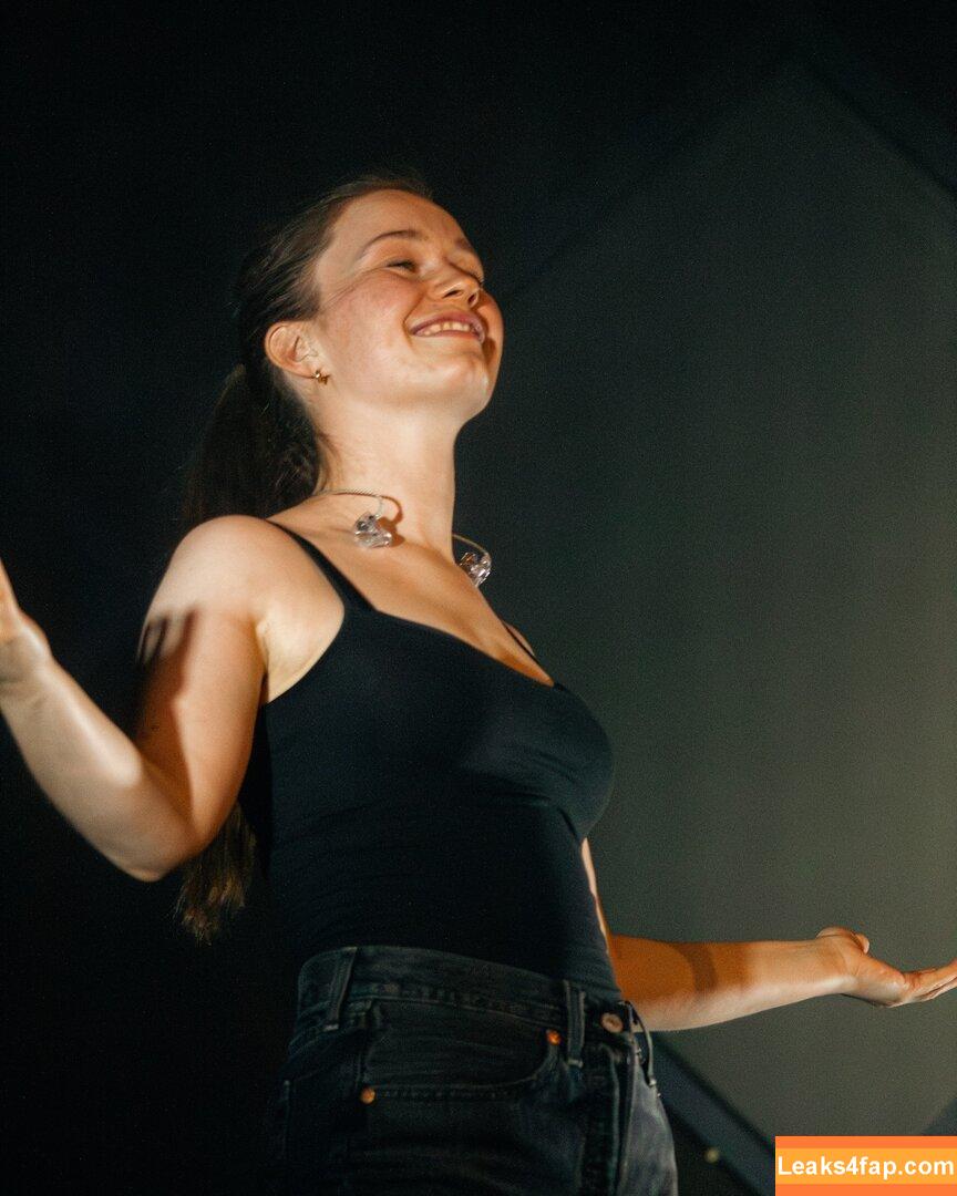 Sigrid / Sigrid Solbakk Raabe / thisissigrid leaked photo photo #0330