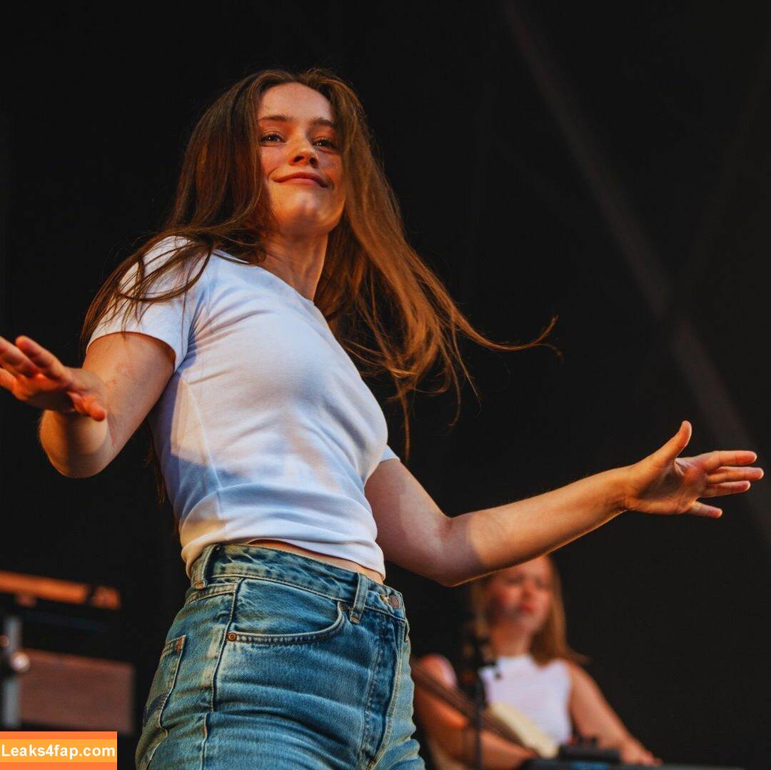 Sigrid / Sigrid Solbakk Raabe / thisissigrid leaked photo photo #0371