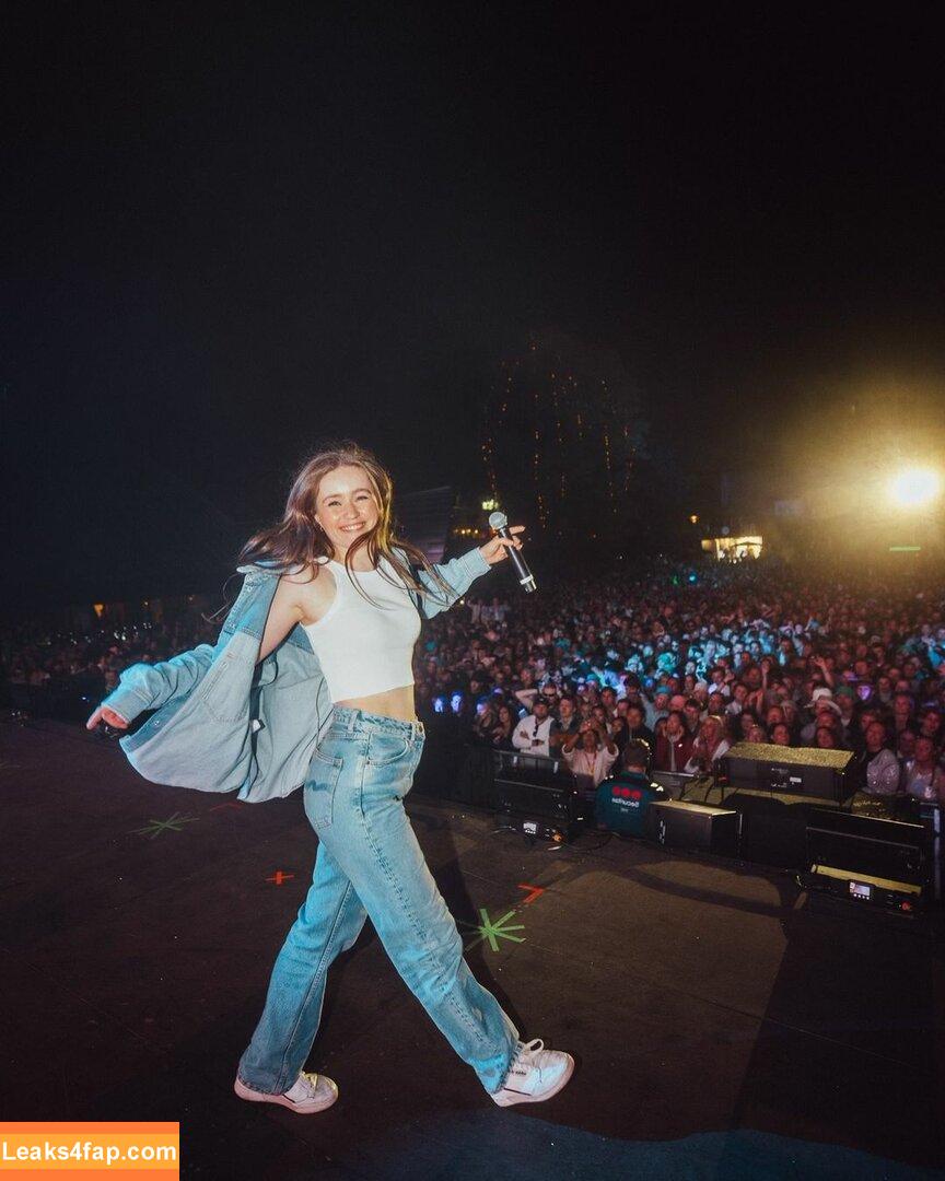 Sigrid / Sigrid Solbakk Raabe / thisissigrid leaked photo photo #0376