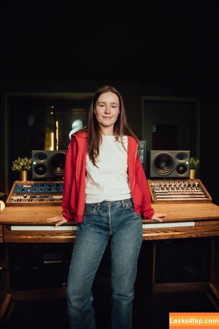 Sigrid / Sigrid Solbakk Raabe / thisissigrid leaked photo photo #0449